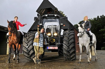 Illustration for article titled The Big Lamborghini Face-Off: Roadster vs. Tractor